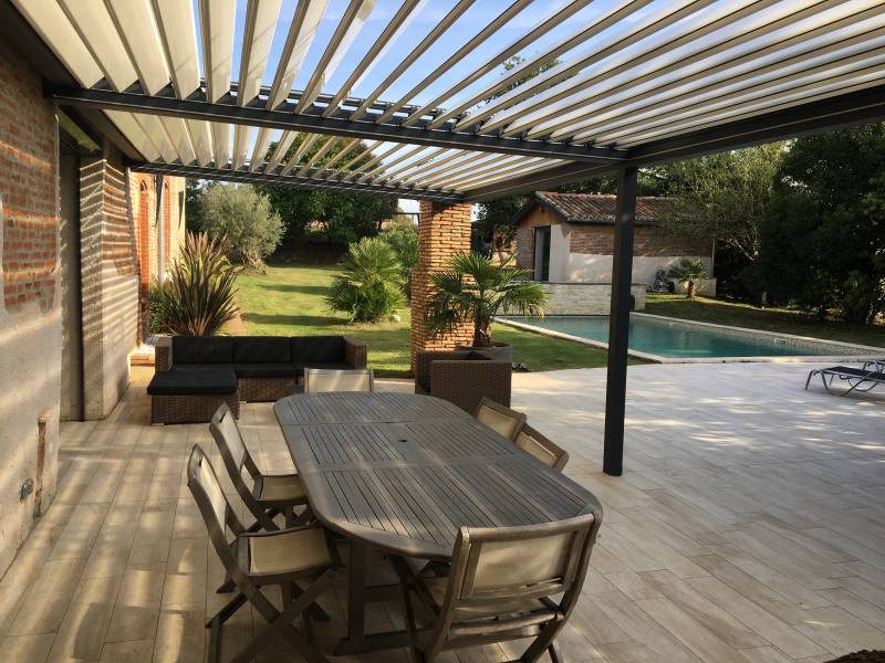 Entreprise pour pergola bioclimatique sur mesure à Toulouse (31) en Haute-Garonne 